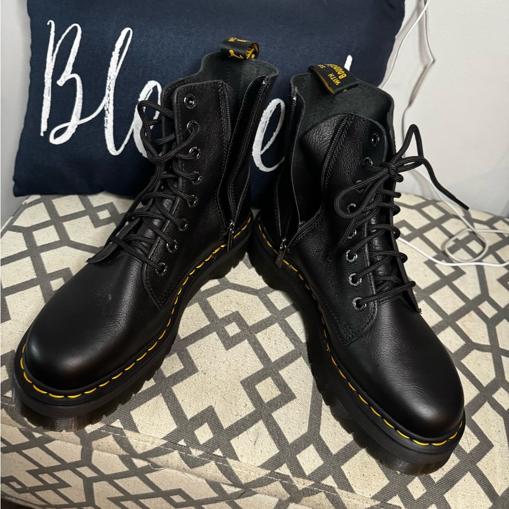 Dr. Martens Jadon Black Leather Combat Boots | AirWair Bouncing Soles | Size 10
